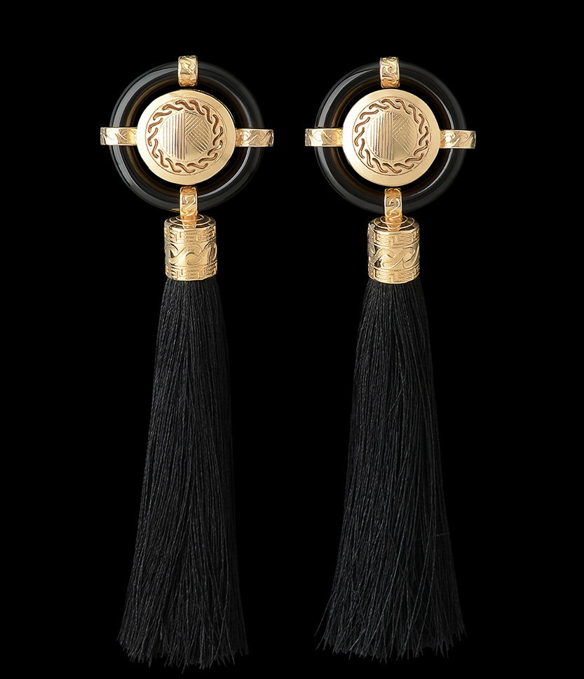 Scented shield earrings